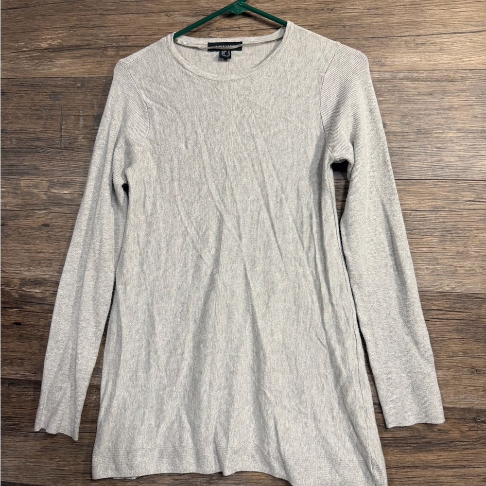 Atmosphere Heather Gray Long Sleeve Sweater‎